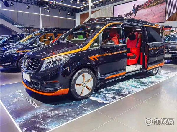 奔驰v260l加长高顶七座商务车 国际车展全新上市