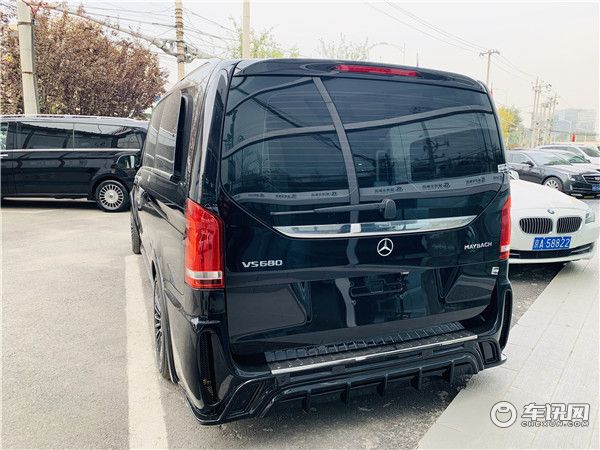 奔驰迈巴赫星空款内饰正式发售了