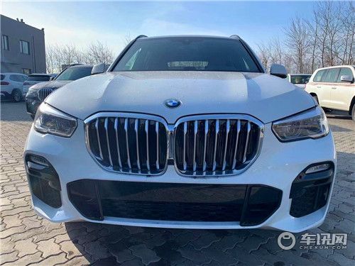 car_1_1_27a6a21552ce407bb53dc8fab9165b57.jpg