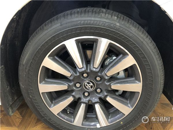 20款丰田塞纳LTD四驱加版配置价格   尊贵商务二胎神车