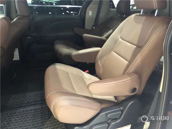 20款丰田塞纳LTD四驱加版配置价格   尊贵商务二胎神车