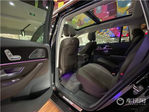 2020款奔驰GLS40 港口现车特价处理93万