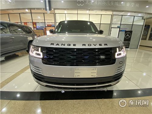 2019款路虎揽胜行政黑曜版 港口现报价120万