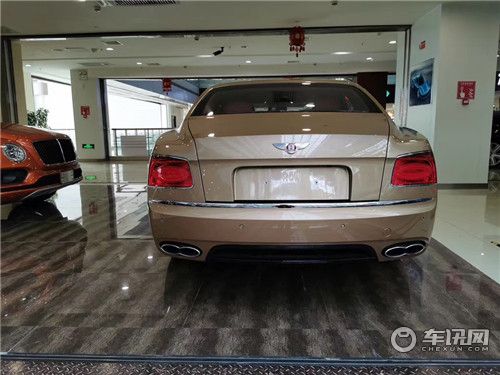 2018款宾利飞驰V8S 天津港现车价格诱人