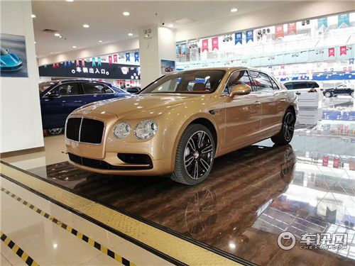 2018款宾利飞驰V8S 天津港现车价格诱人