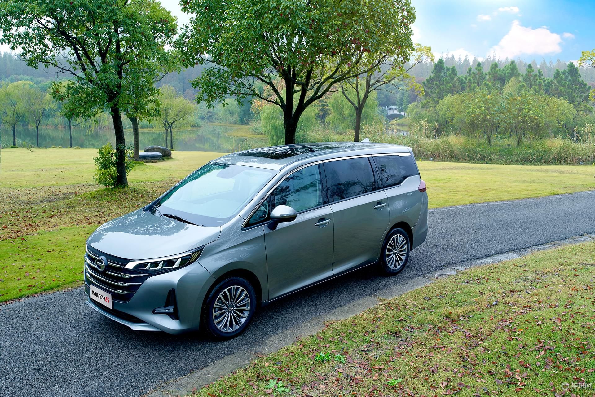 10万级标杆MPV,广汽传祺GM6让车主纷纷叫好!
