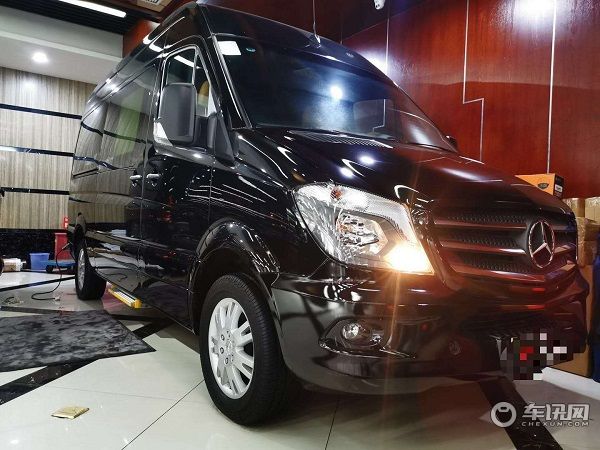 最新款奔驰斯宾特Sprinter商务车  国内最后一台爱马仕定制款