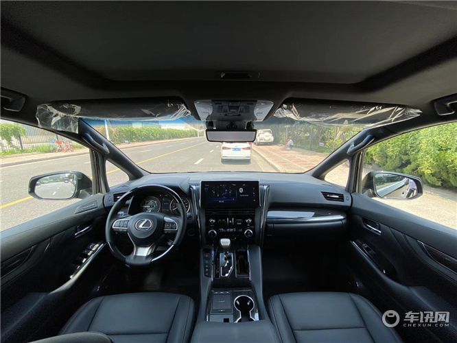 雷克萨斯LM300h报价 LM300四座七座天津现车6月大酬宾