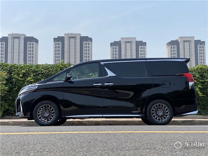 雷克萨斯LM300h报价 LM300四座七座天津现车6月大酬宾