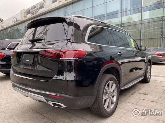 20款奔驰GLS450现车价格 对比19款几大优势