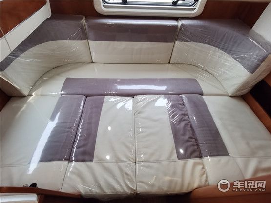 进口上装整车质量仅3吨 亚特房车PLASY 623实拍解析