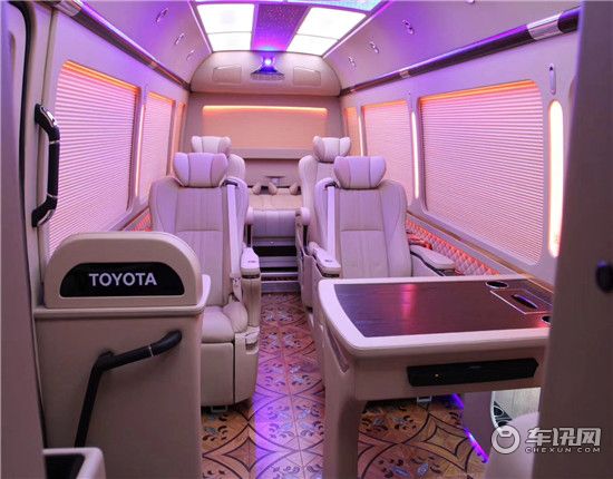 丰田考斯特商务车北京价格