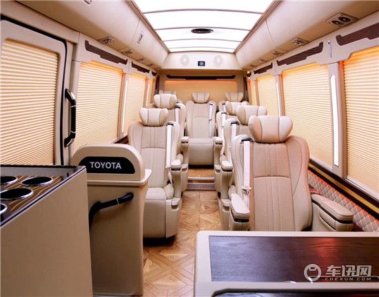 丰田考斯特商务车北京价格