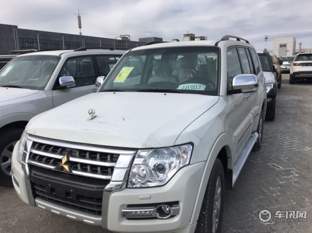 中东版三菱帕杰罗V93打造3.0L V6发动机配置报价