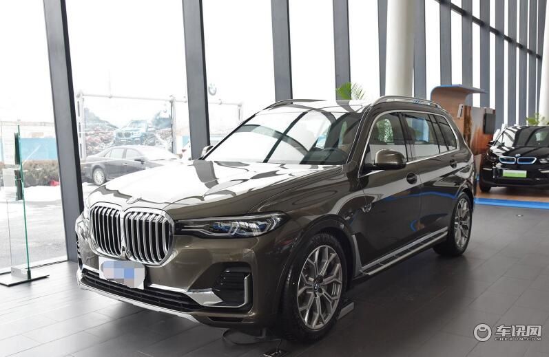 2020款宝马X7有着较强的科技感 豪华SUV