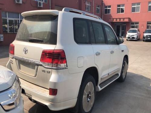 2020款兰德酷路泽4600V8顶配GT版天津港现车价格