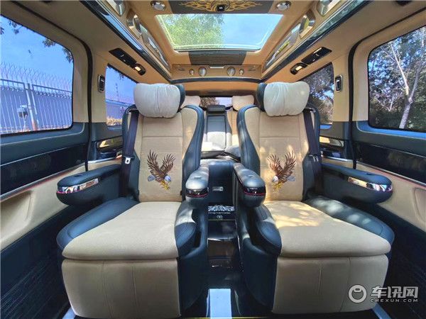 奔驰V260L定制迈巴赫高顶七座商务车 大展宏图气宇轩昂