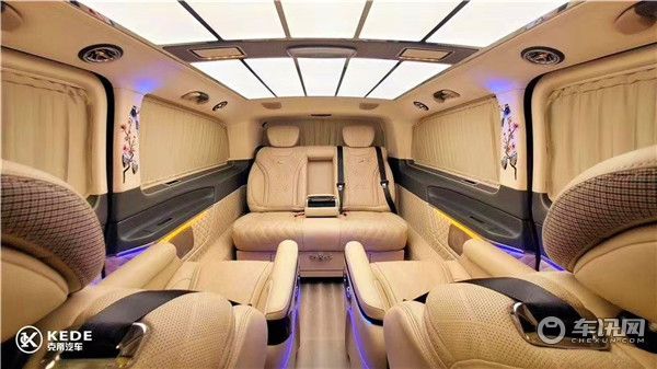 2020款KEDE定制奔驰迈巴赫七座商务车 运动奢华集于一身