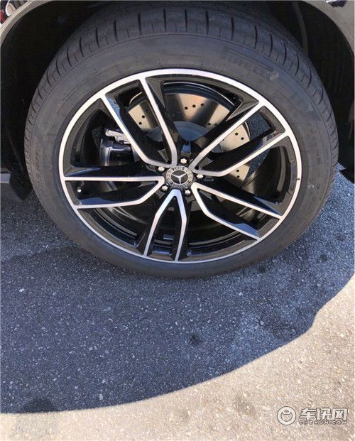 2020款奔驰GLS450AMG黑色超值多色6座加版国六预热预售