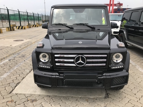 奔驰g350d柴油限量版30v6包包税仅125万