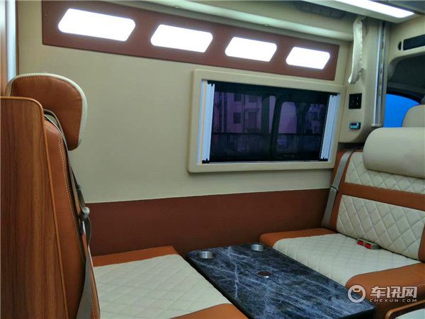上汽大同V80长轴商务旅居车多少钱？上海大通房车4S店