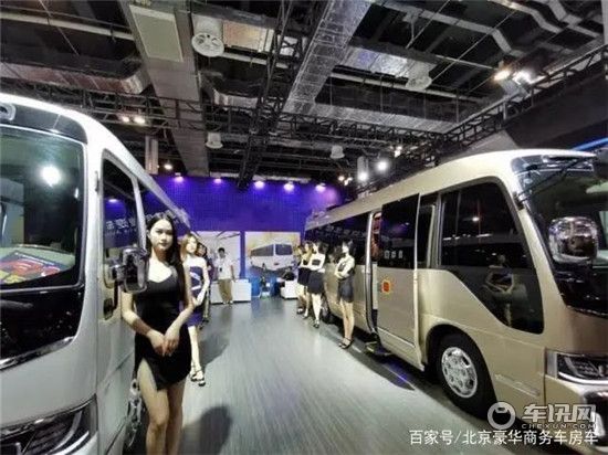 丰田考斯特豪华车型价格 考斯特行政版报价临汾店