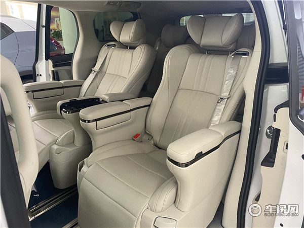 2020新款别克GL8豪华七座商务车 内外升级改装价格诱人