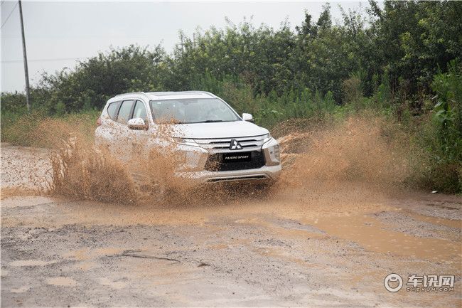 地表之王 豪华回归 PAJERO SPORT 超选同行，转动PLUS西安站