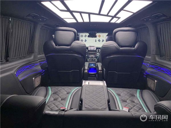 全进口奔驰V260L加长高顶商务车 迈巴赫VS980国际车展全新上市