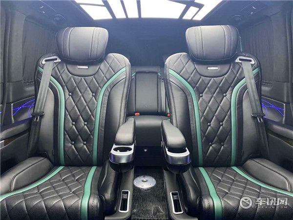 全进口奔驰V260L加长高顶商务车 迈巴赫VS980国际车展全新上市