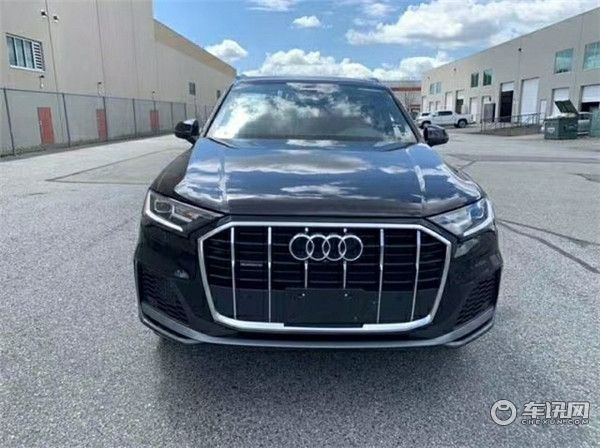 20款加版奥迪Q7豪华轿跑舒适性55万起售 3.0国六预售价格
