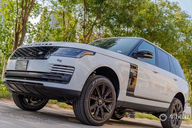 20款加版柴油揽胜优惠出售 如此帅气才配得上你