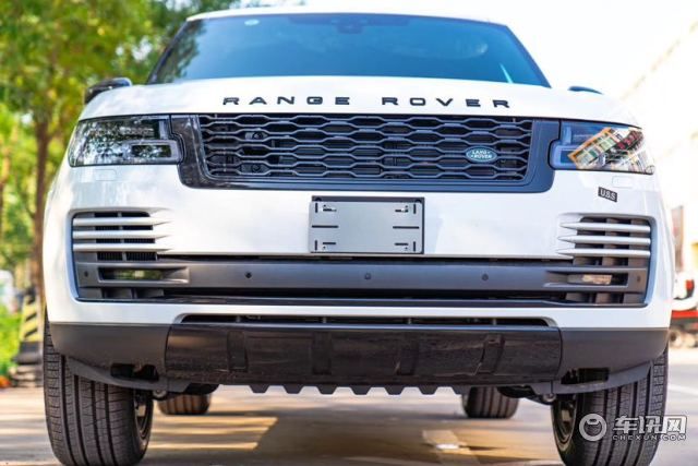 20款加版柴油揽胜优惠出售 如此帅气才配得上你