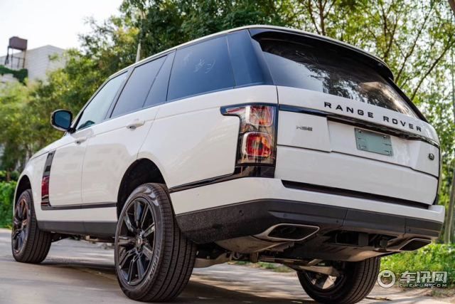 20款加版柴油揽胜优惠出售 如此帅气才配得上你