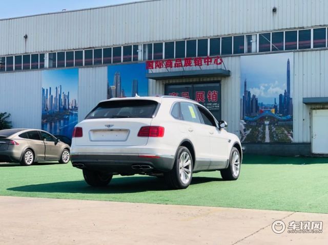 20款添越V8港口现车实拍 配置详细介绍