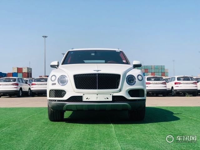 20款添越V8港口现车实拍 配置详细介绍