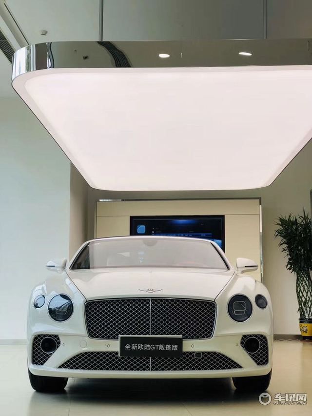 20款欧陆GT系列豪华配置 奢华现车颜色靓丽