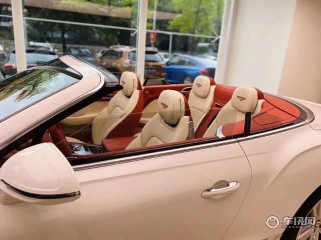 20款欧陆GT系列豪华配置 奢华现车颜色靓丽