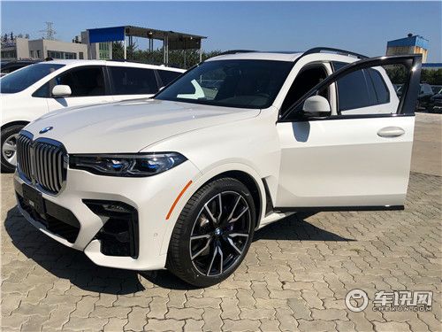 2020款宝马X7平行进口加版干邑色22轮卓越豪华美利奴真皮国六版