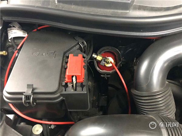 全新2020款铠版奔驰V260L七座奢华商务车 全新改装黑武士防爆款