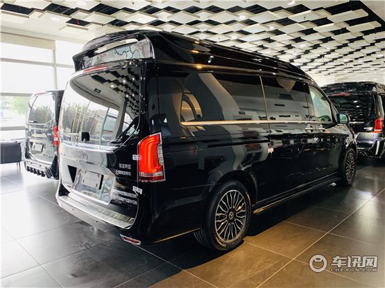 迈巴赫VS680四座高端商务车落地价 真正的大佬座驾