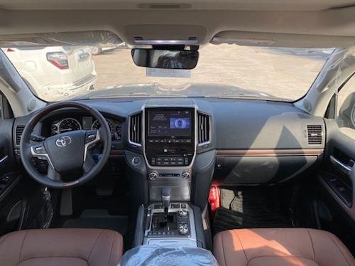 2021款陆地巡航舰3.5t国六标准天津港致电报价全国上无忧