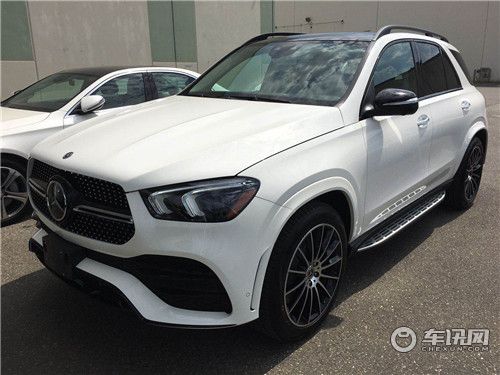 新一代改款奔驰GLE系列港口国六预定 最新配置以及报价详解