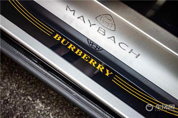 2020款奔驰威霆巴宝莉定制款 豪华商务定制