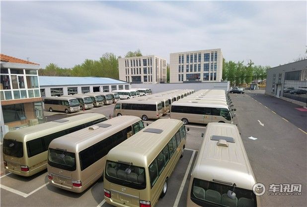 本溪丰田考斯特4S店  本溪丰田考斯特10/11/12/15/16/17座现车