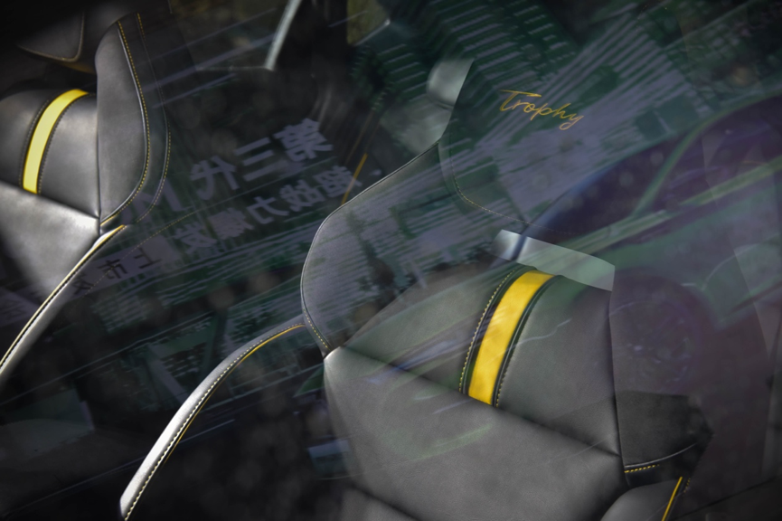 运动环保兼具，起价13.98万元，第三代名爵6 PHEV上市抢先实拍