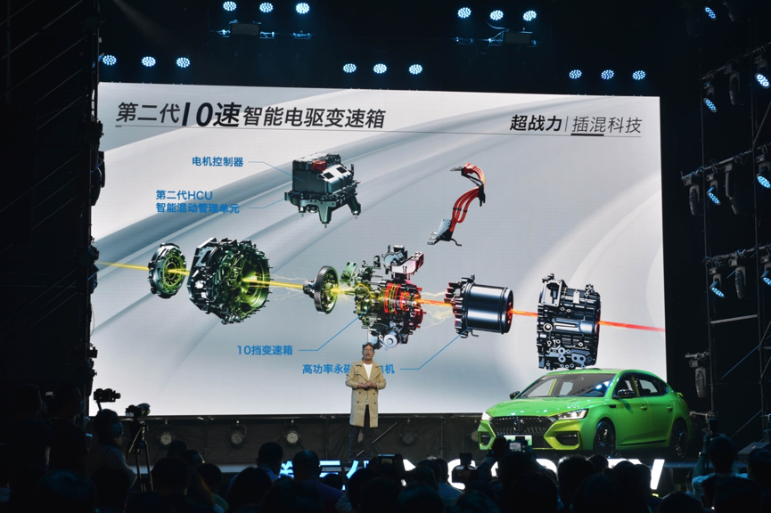 运动环保兼具，起价13.98万元，第三代名爵6 PHEV上市抢先实拍