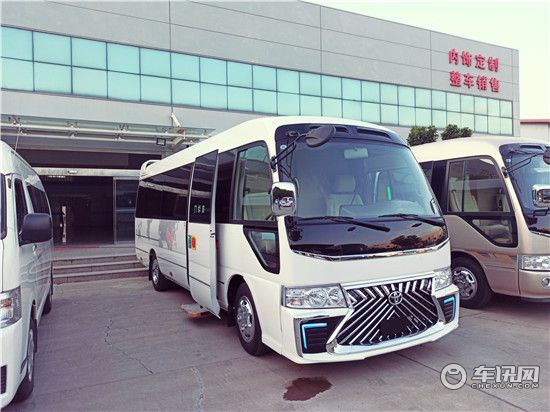 丰田考斯特12座商务车报价多少钱北京有现车