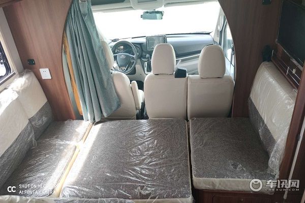 亚特房车纪念版Y8-V90惊艳上市，国六b排放，新车在店