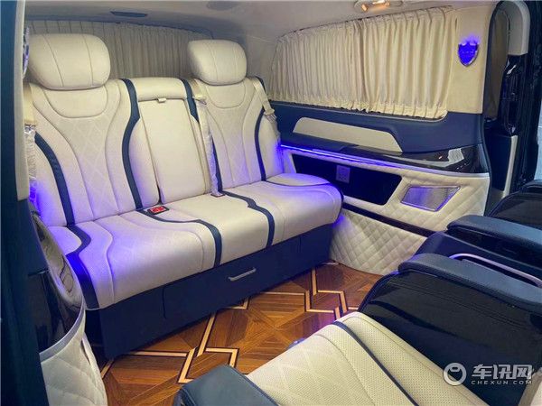 2020款奔驰V260L定制迈巴赫版 奢华内饰展现至尊身份
